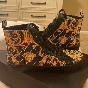 Versace sneakers for men brand new never worn
